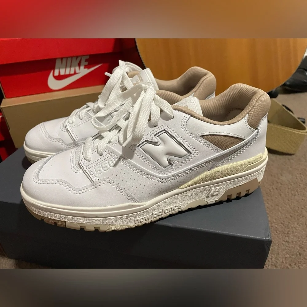 Women’s New Balance 550 White Tan Size US 6 - Picture 5 of 8